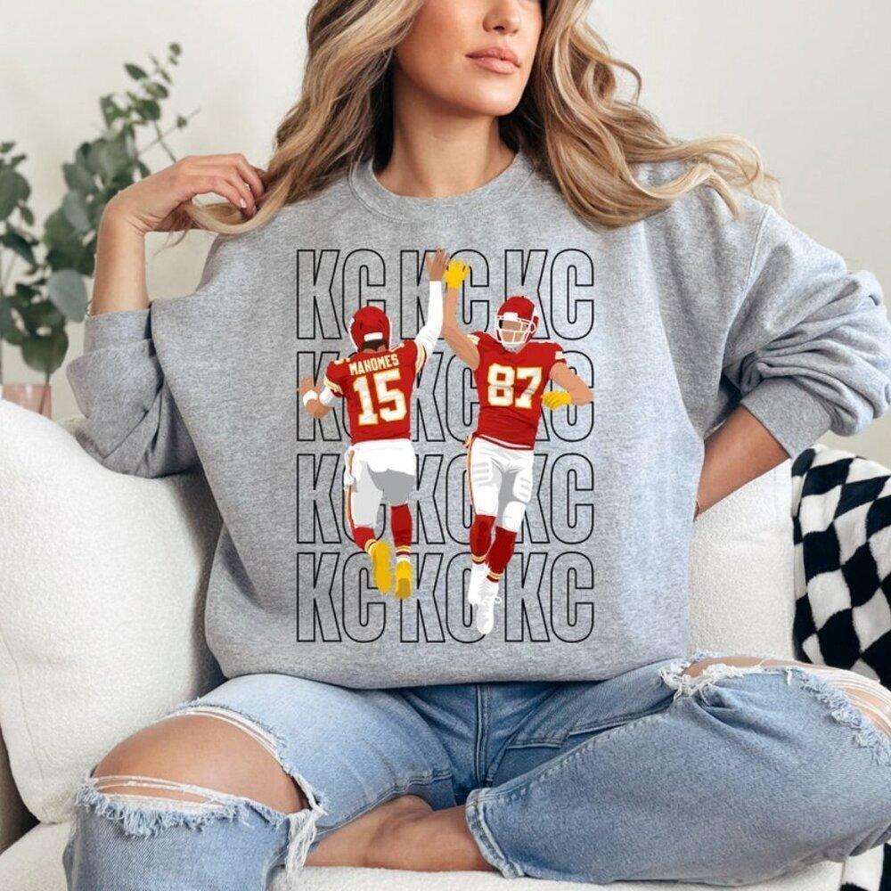 Kansas City Chiefs High Five Retro Football Crewneck Sweatshirt